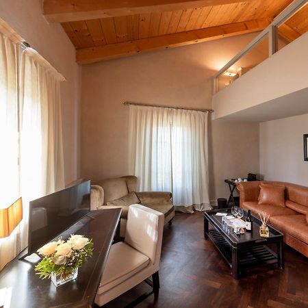 Villa Pattono Relais 科斯蒂廖莱达斯蒂 外观 照片
