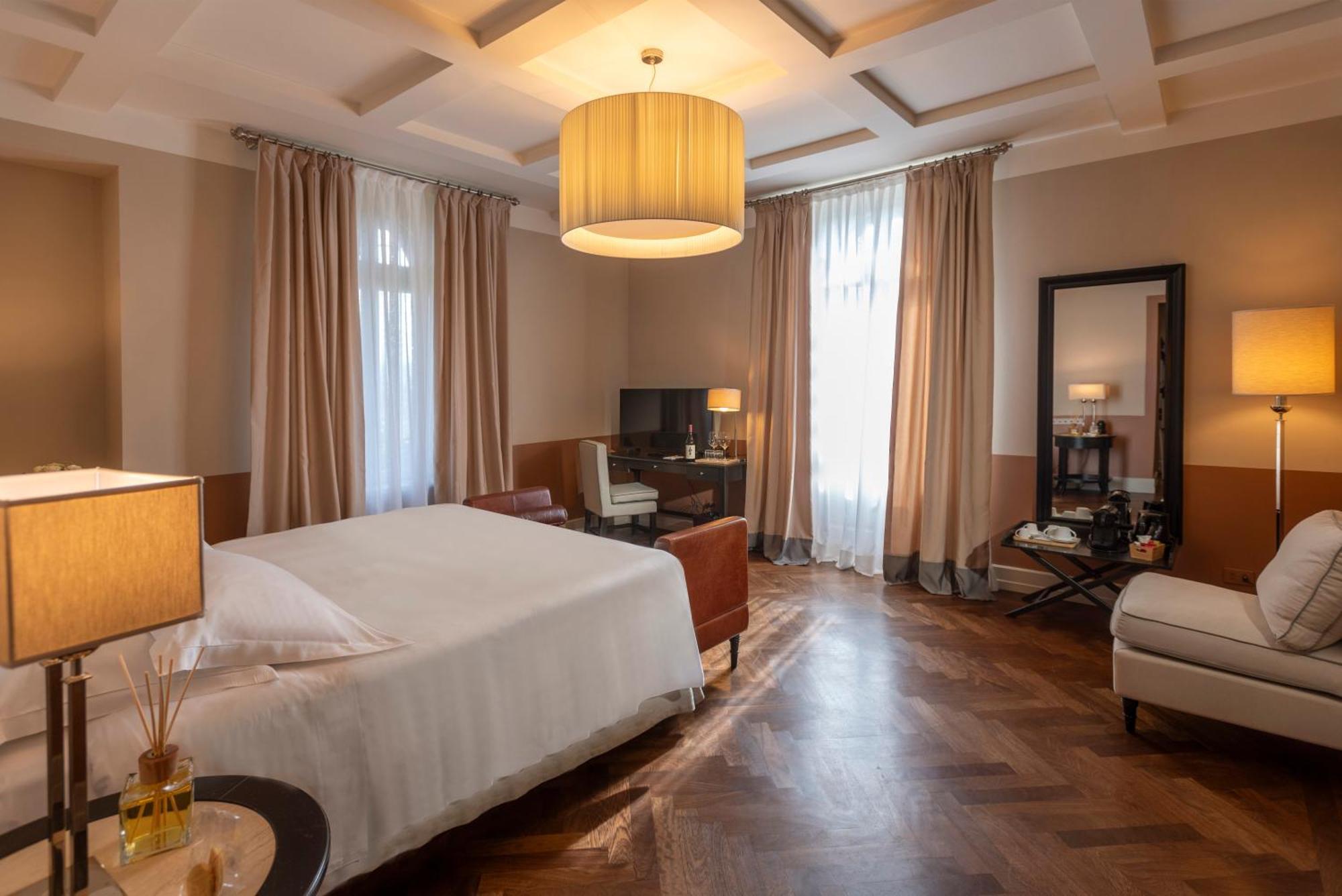 Villa Pattono Relais 科斯蒂廖莱达斯蒂 外观 照片
